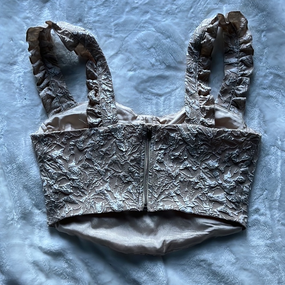 never worn - Picture 2 of 2